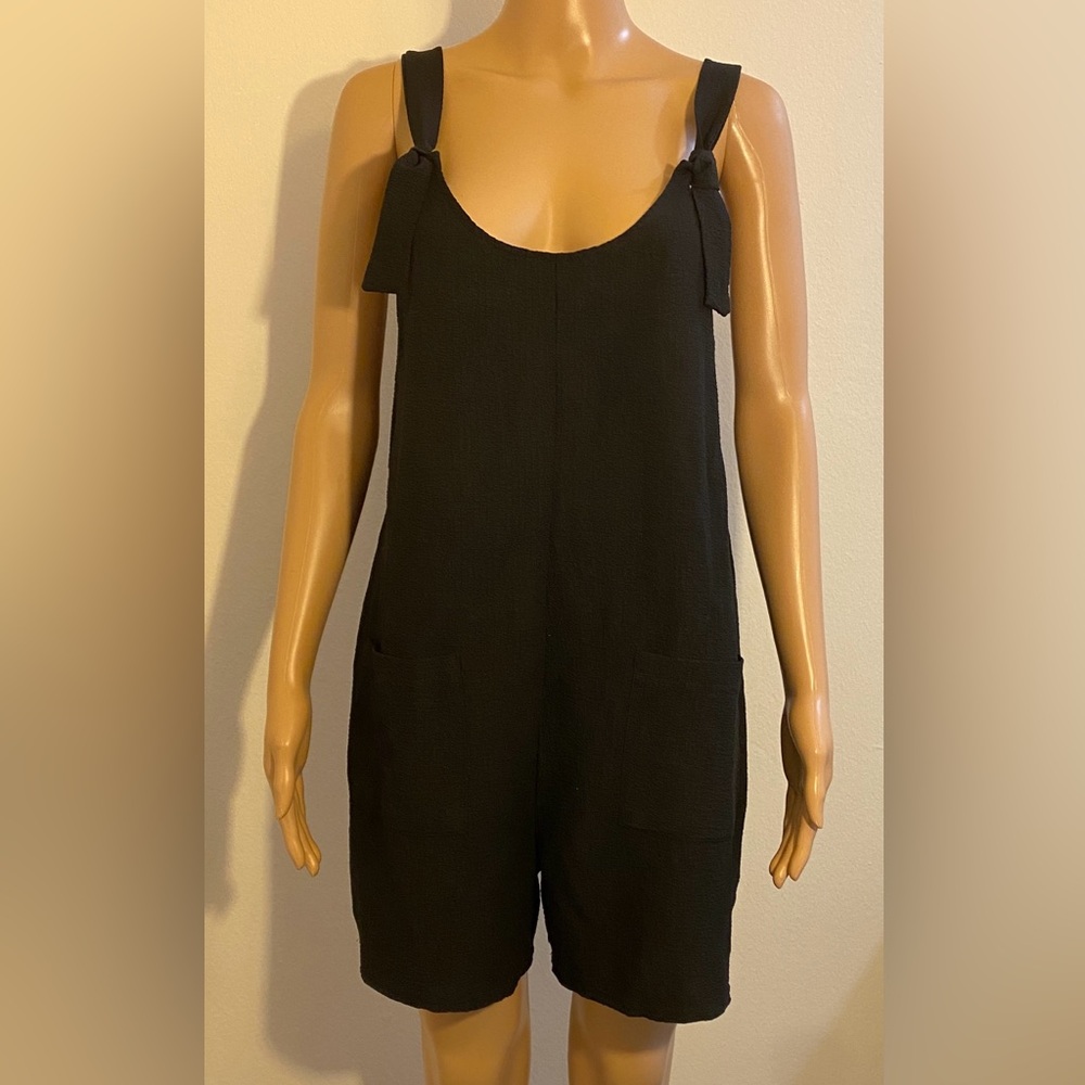Women Emery Rose Black Sleeveless w/ Adjustable Tie Closure Summer Romper